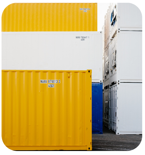 Gula containrar vid MT Container Depot i Hamburg